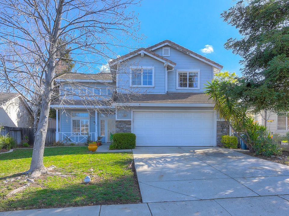 1st image of 4925 Eastview Way