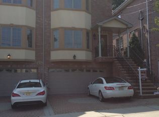 216 Roff Ave #B, Palisades Park, NJ 07650