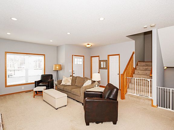 5th image of 5107 Humboldt Ave N