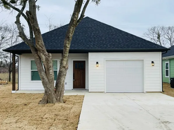 109 Newton Ln, Mabank, TX 75156