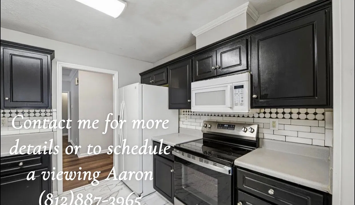 3 bed, 1679 sqft, $1,827 — Photo 1