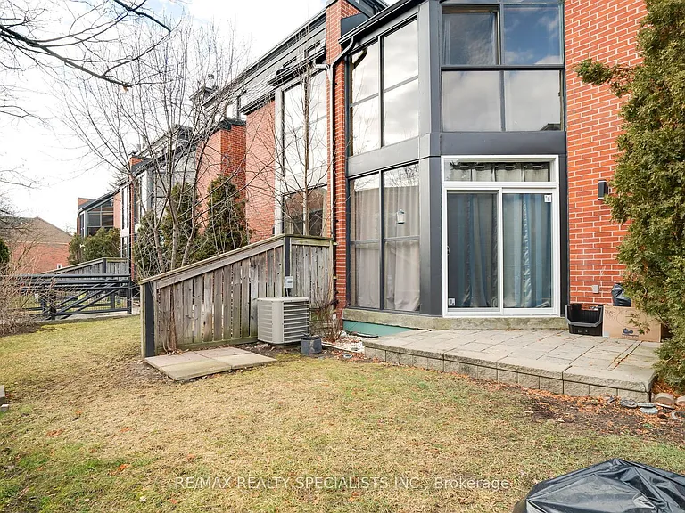 100 Arbors Ln #Townhouse 5 — Photo 35