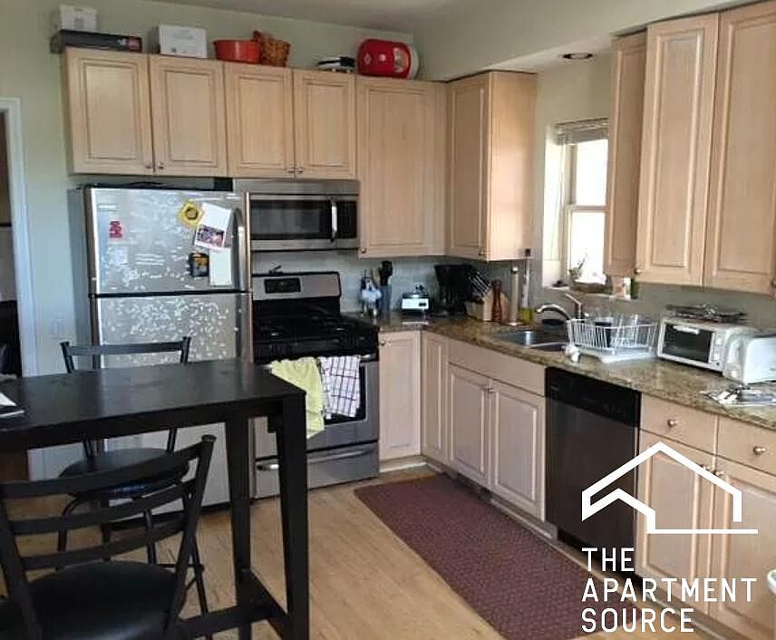1st image of 2320 N Southport Ave #33333333