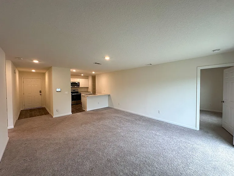 8727 Schooner Ln — Photo 2