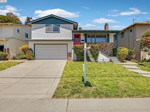 4776 Sorani Way, Castro Valley, CA 94546