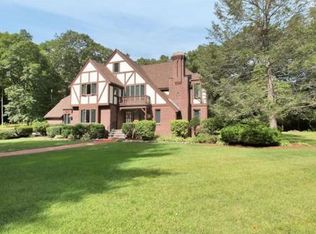 290 Leadmine Rd, Sturbridge, MA 01518