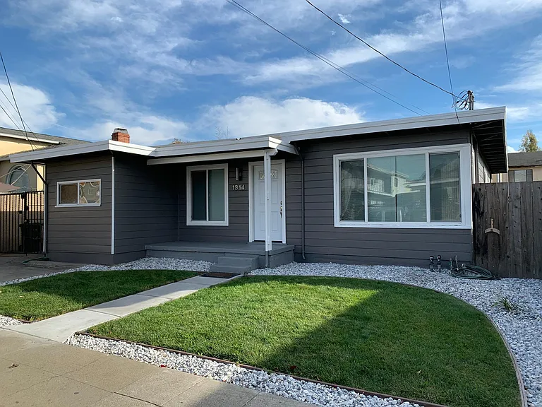 1314 Ashby Ave — Photo 4
