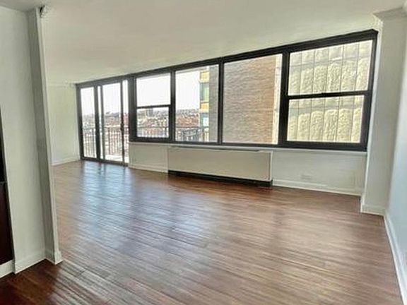 5th image of 3440 N Lake Shore Dr APT 16F