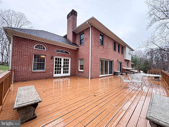 3rd image of 1527 Wild Cranberry Dr