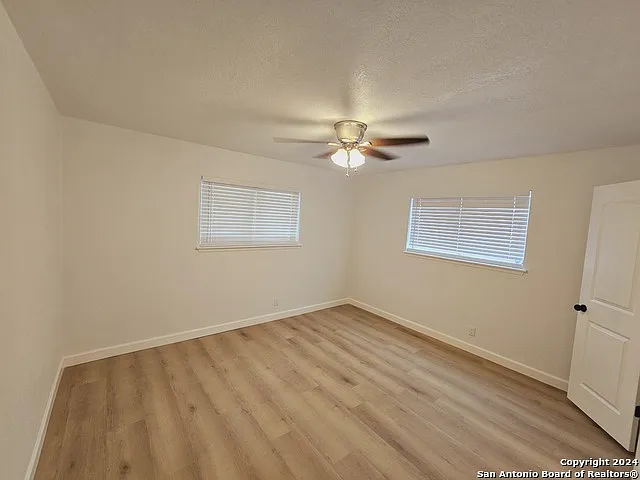6700 Yellow Rose St — Photo 23