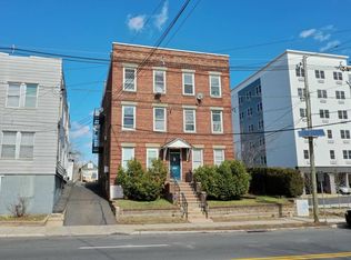 261 French St APT 12, New Brunswick, NJ 08901