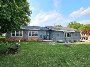 311 W 15th St, Georgetown, IL 61846