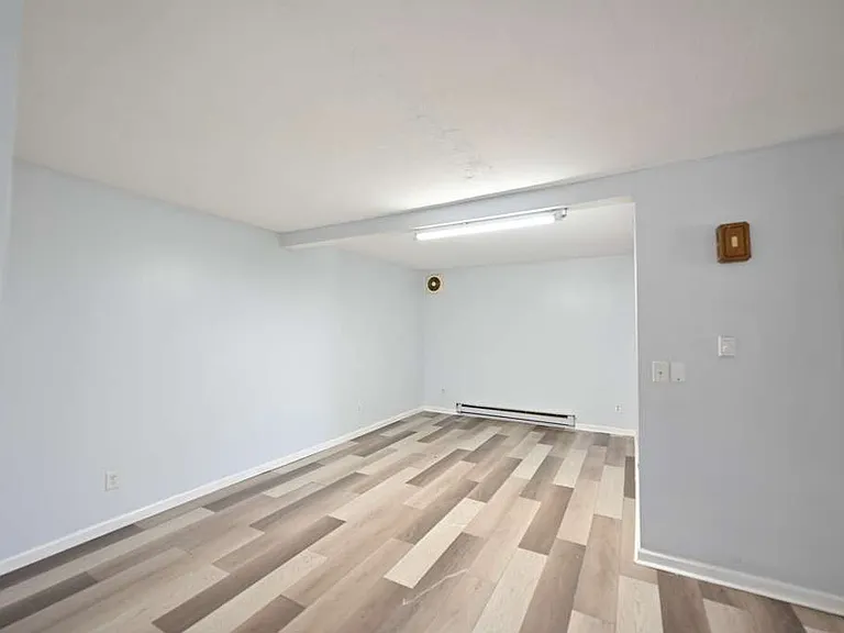1368 Central Ave #A — Photo 8