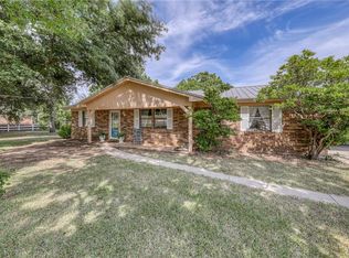 163 County Road 3693, Springtown, TX 76082