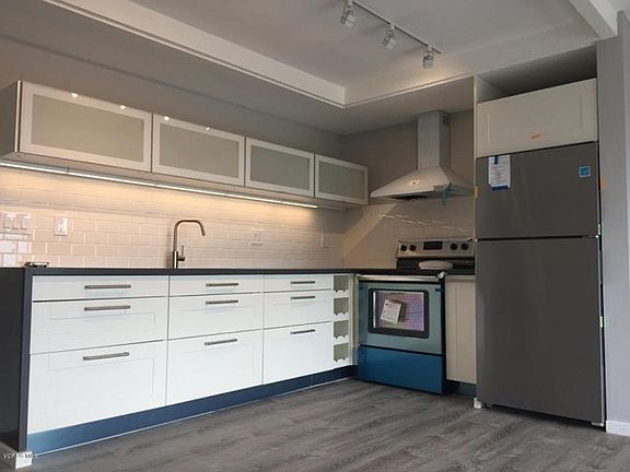 657 kitchen 2