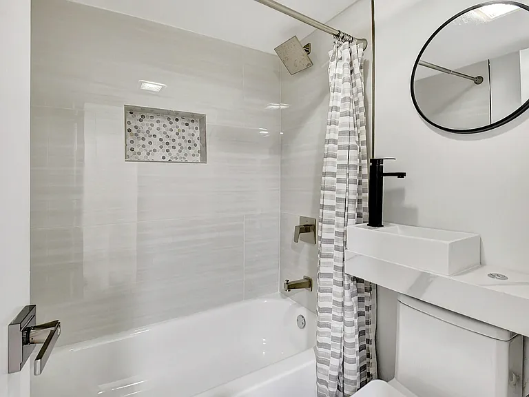 14360 Strathmore Ln #204 — Photo 27