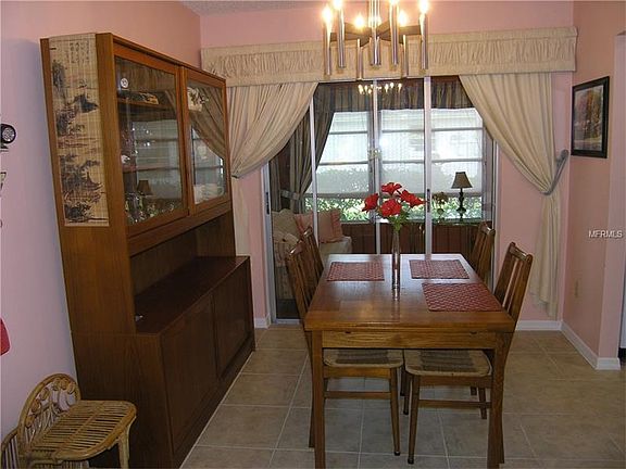 4th image of 2206 Holkham Pl #111