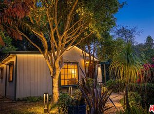 1418 Lindacrest Dr, Beverly Hills, CA 90210