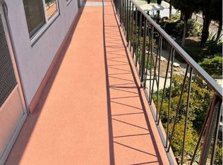 11841 Avon Way APT 1, Los Angeles, CA 90066