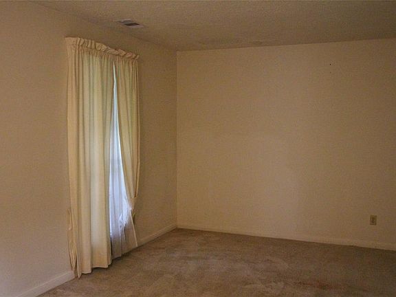 5th image of 9810 Sageplum Dr