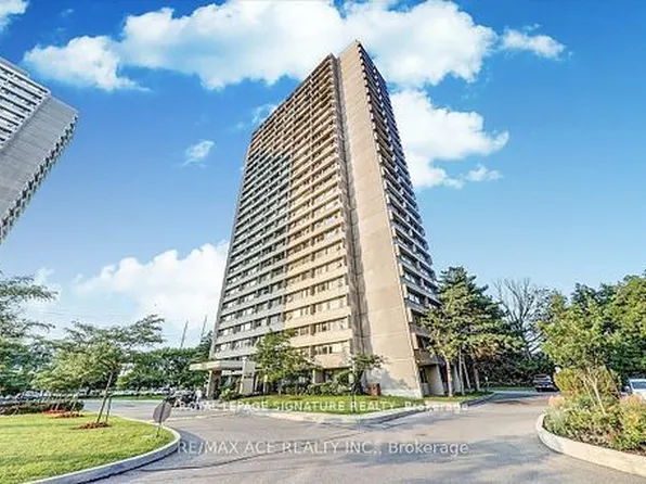 725 Don Mills Rd, Toronto, ON