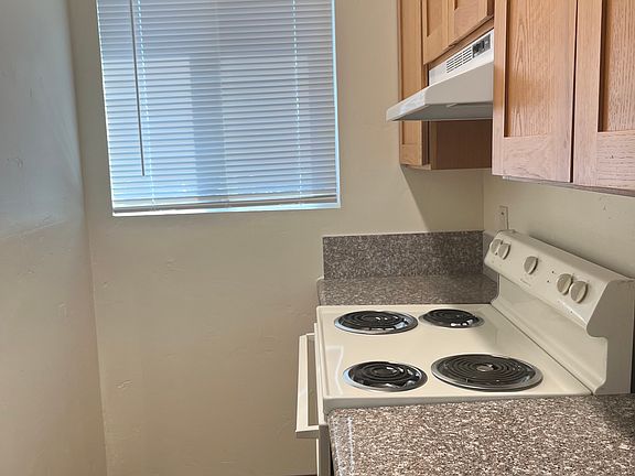 5th image of 603 11th St