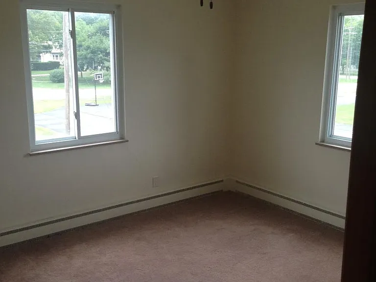 3615 Rugby Dr #4 — Photo 14