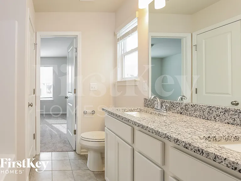 608 Goldburn Way — Photo 13