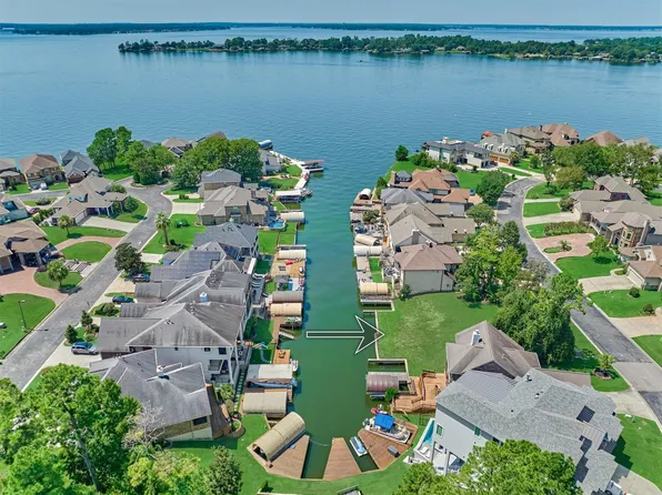 12346 Pebble View Dr, Conroe, TX 77304