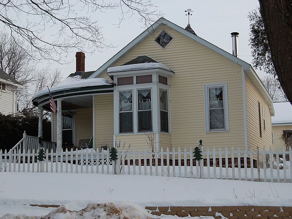 1st image of 507 E B St