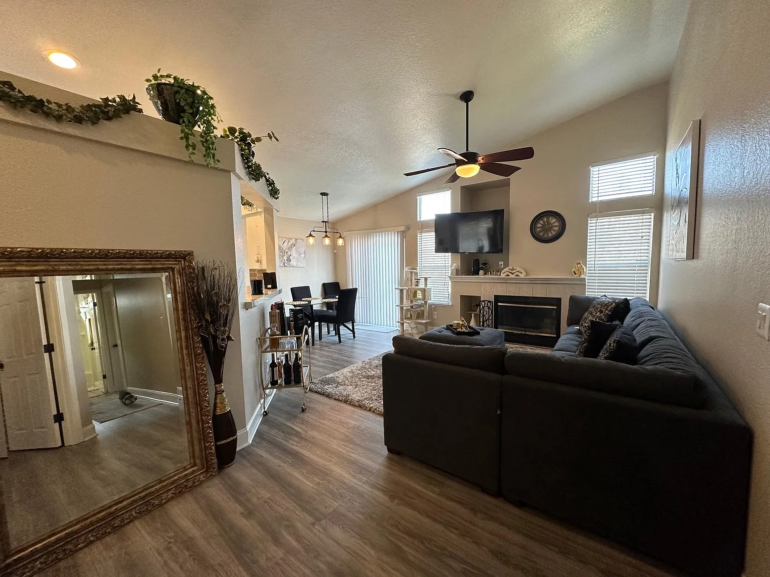 4833 Old Ranch Rd — Photo 2