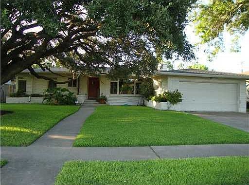 1st image of 721 Louisiana Ave