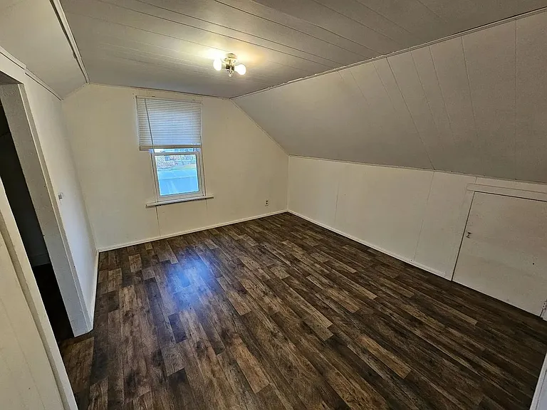 321 Island Ave — Photo 8
