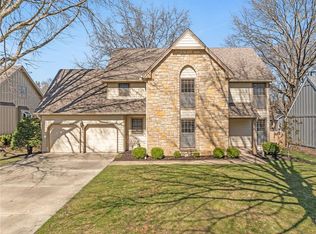 15514 W 89th St, Lenexa, KS 66219
