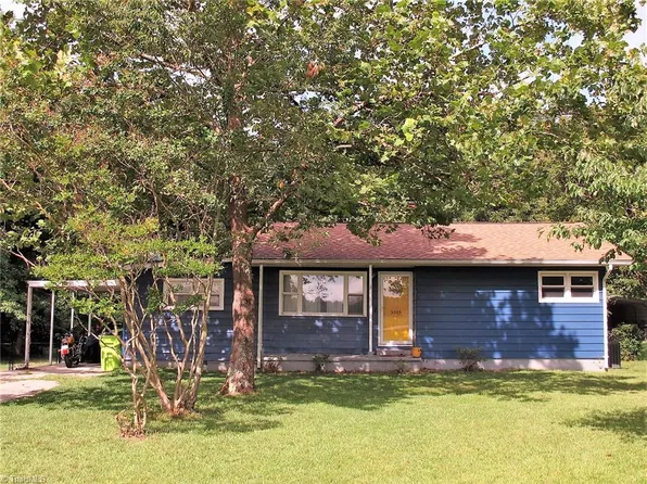 5305 Williard Rd, Oak Ridge, NC 27310