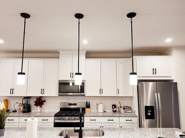 eat in kitchen