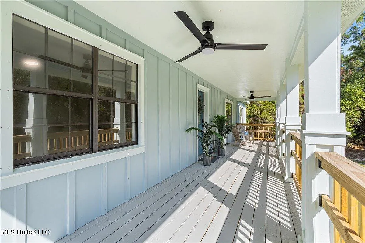 5 bed, 4.0 bath, 2930 sqft, $3,250 — Photo 4