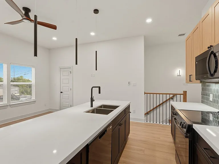 9819 Turnbow St #D — Photo 14