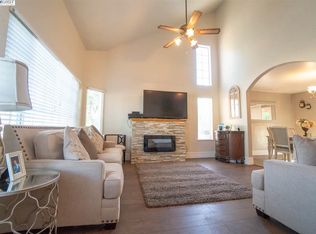 5425 Sunset Meadows Ln, Oakley, CA 94561