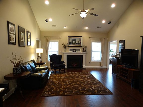 3rd image of 2589 June Johnson Rd