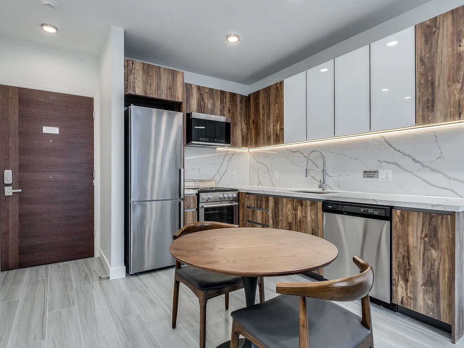 1 bed, 510 sqft, $2,990 — Photo 4