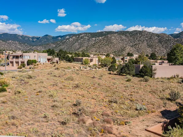 6105 Club Cholla Ct NE, Albuquerque, NM 87111