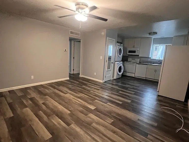 729 N Floral St — Photo 3