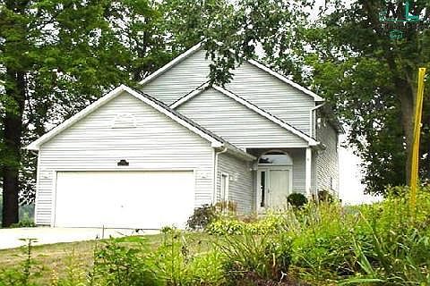 1st image of 1533 Pleasantview St