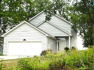 1533 Pleasantview St, Lake Orion, MI 48362