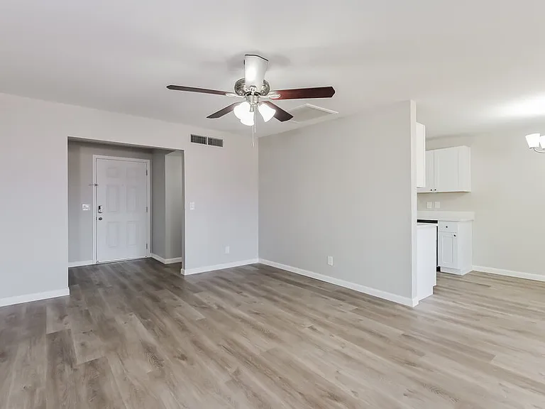 6761 E Fayette St — Photo 3