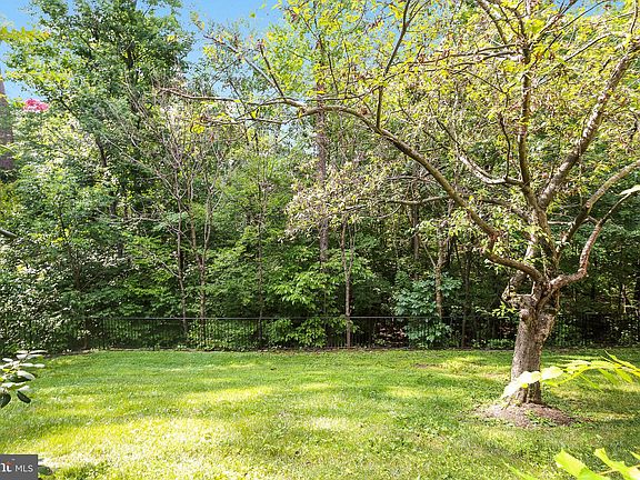 3rd image of 12866 Fair Heights Dr