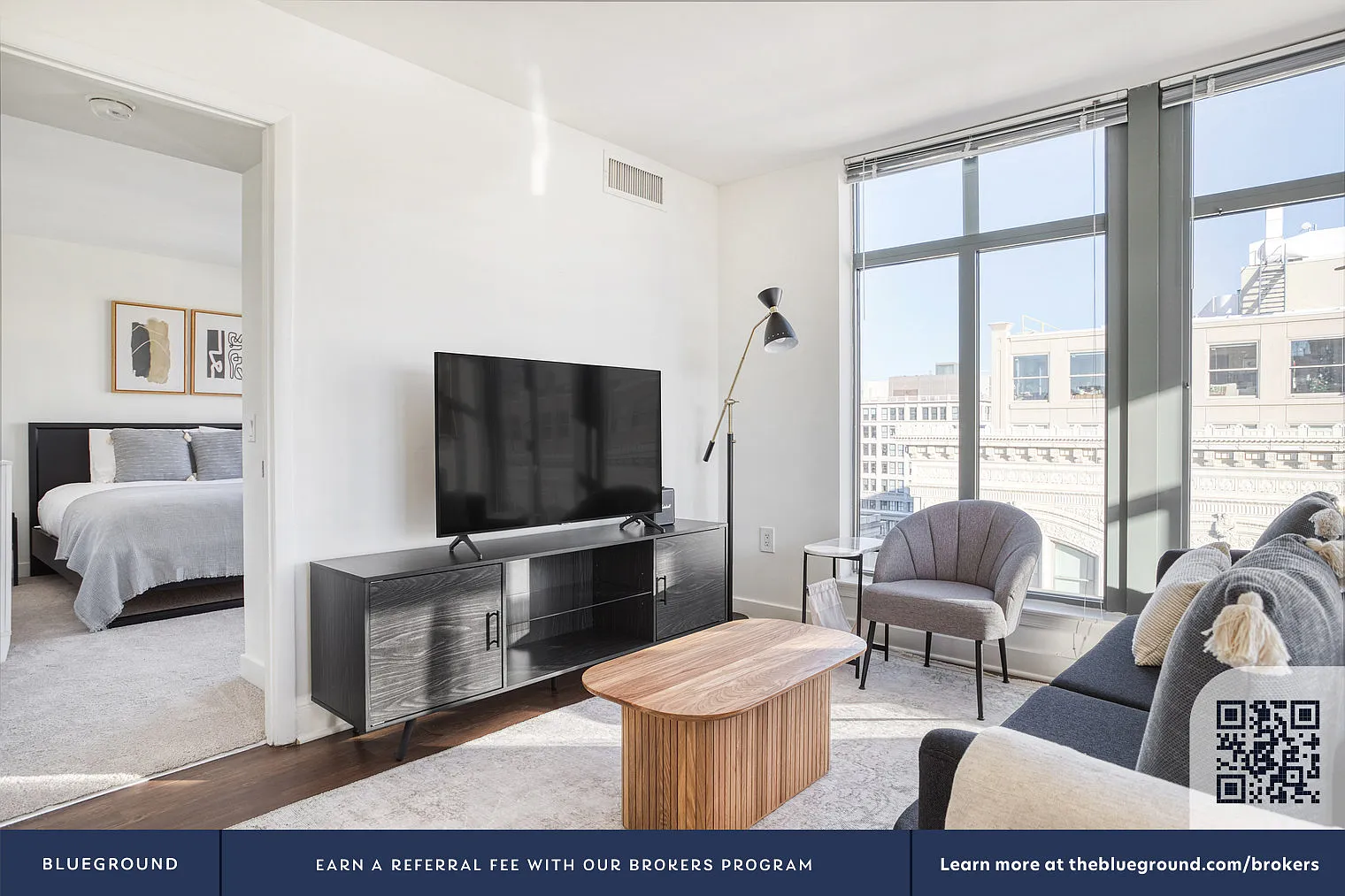 1 bed, 1.0 bath, 648 sqft, $2,970 — Photo 3