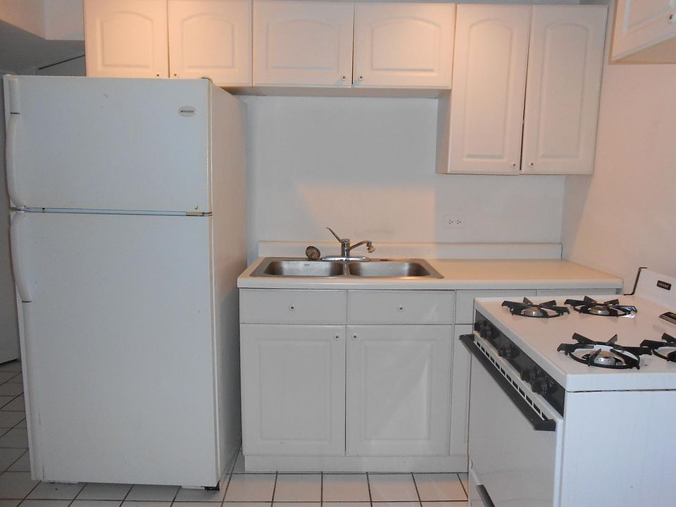 1st image of 2735 N Magnolia Ave APT 1