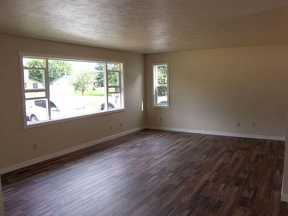 4th image of 115 N Haven Dr